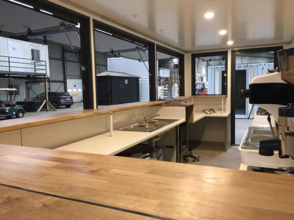 CONTENEDOR DE ENVÍO CAFETERÍA DE MADERA DE 20 PIES - Imagen 3