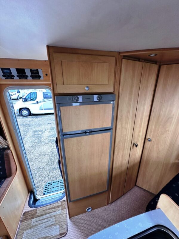 Autocaravana DETHELFFS ADVANTAGE T 6501 - Imagen 11
